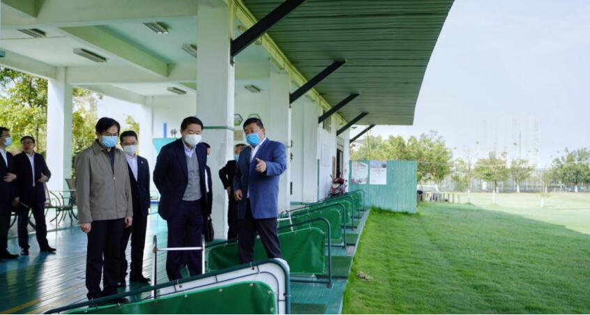 云顶国际集团党委书记、董事长任丁率队调查四川游览学院