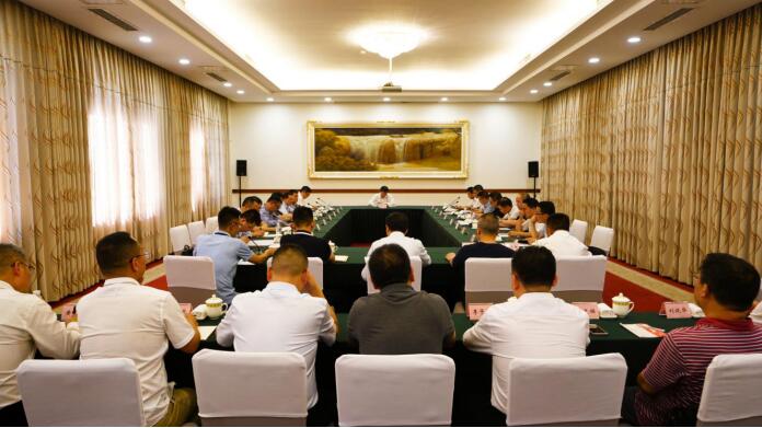 云顶国际集团班子实地督导金牛宾馆改（扩）建工程