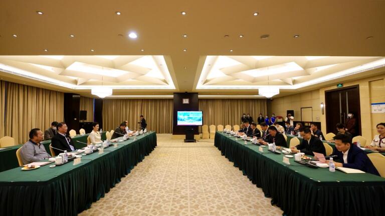 四川省云顶国际集团携手中国性命关切协聚合作推动建设国度康养产业示范基地项目