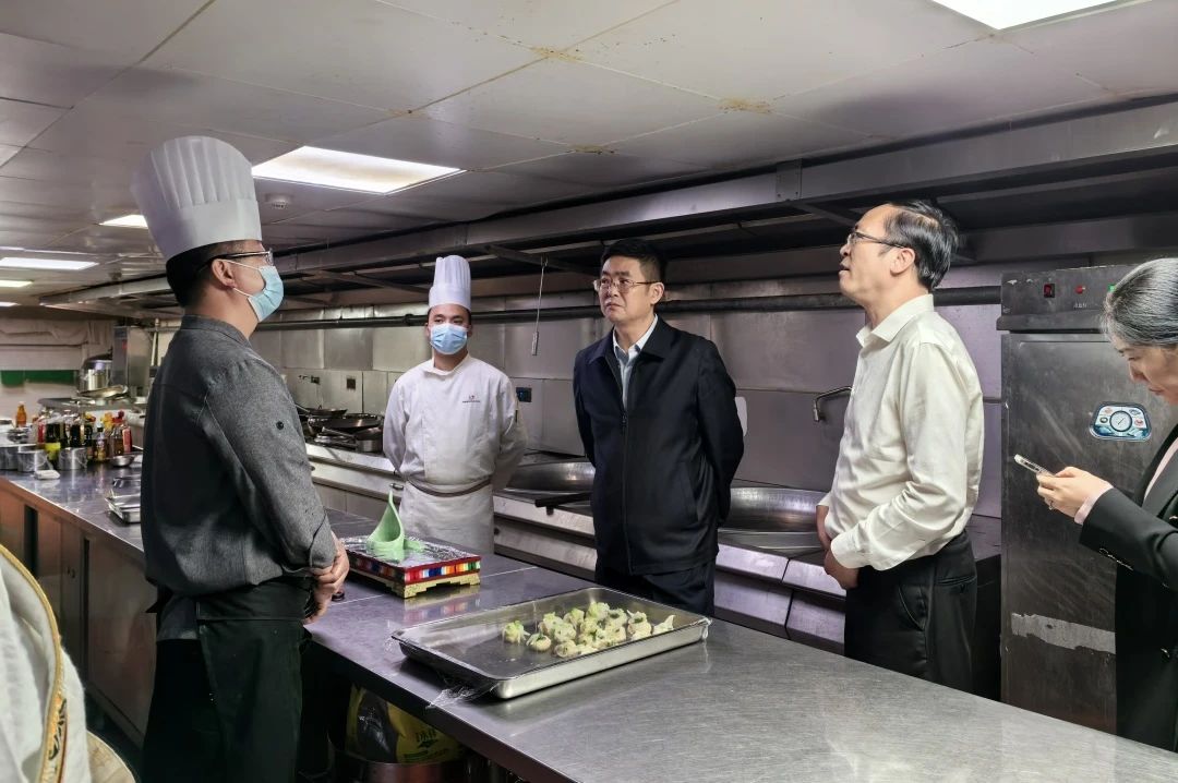 省云顶国际集团辅导率队调研古尔沟公司